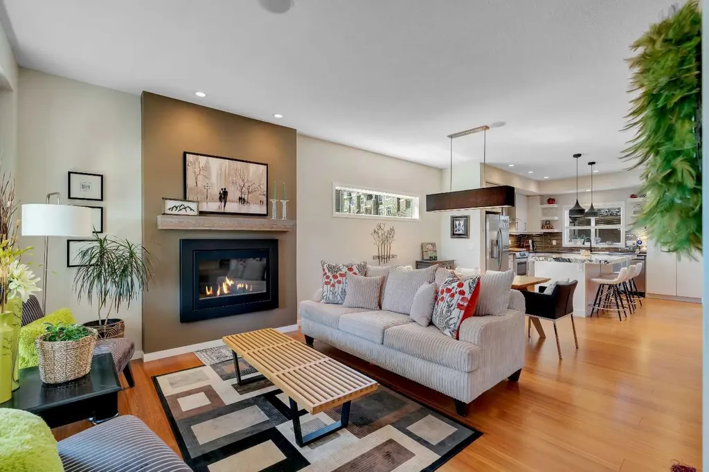 2280 Mahogany Boulevard SE Calgary AB T3M 1Y7