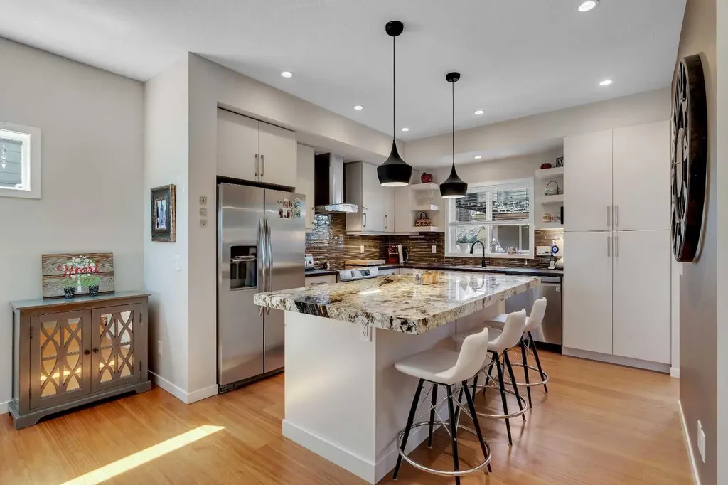 2280 Mahogany Boulevard SE Calgary AB T3M 1Y7