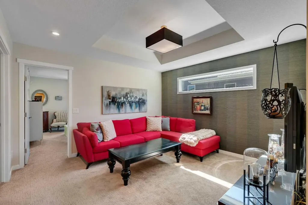 2280 Mahogany Boulevard SE Calgary AB T3M 1Y7