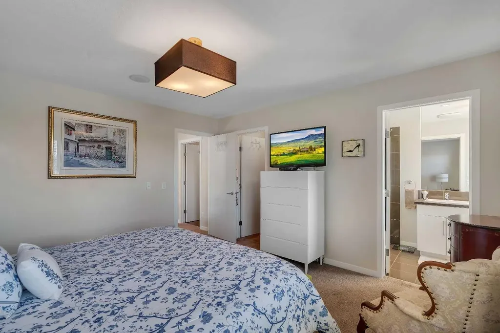 2280 Mahogany Boulevard SE Calgary AB T3M 1Y7