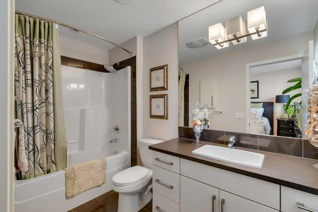 2280 Mahogany Boulevard SE Calgary AB T3M 1Y7