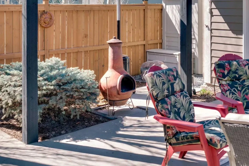 2280 Mahogany Boulevard SE Calgary AB T3M 1Y7