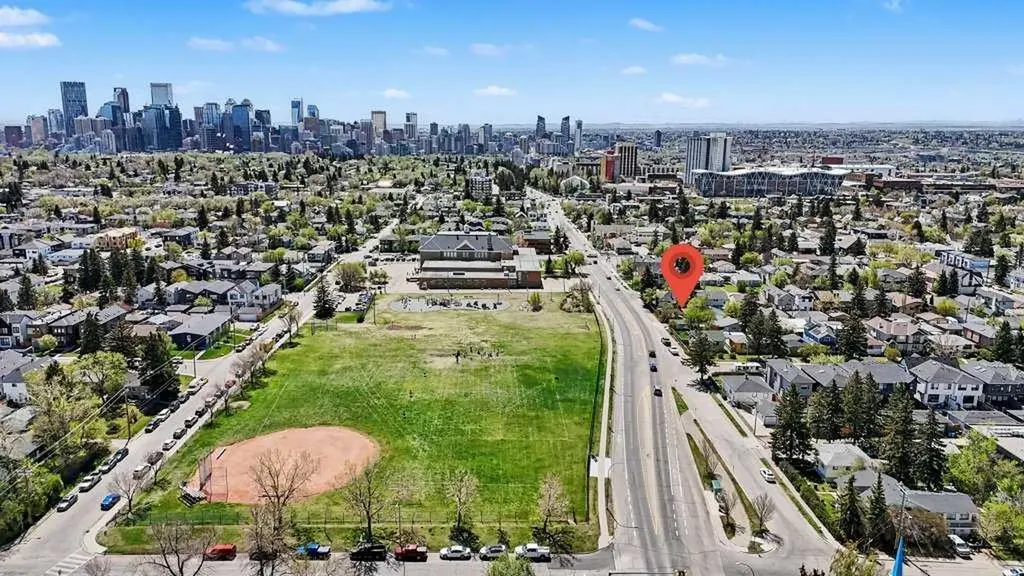 1102 21 Avenue NW Calgary AB T2M 1K9