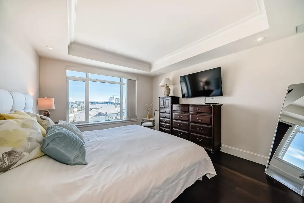 211 Quarry Way SE Calgary AB T2C 5M6