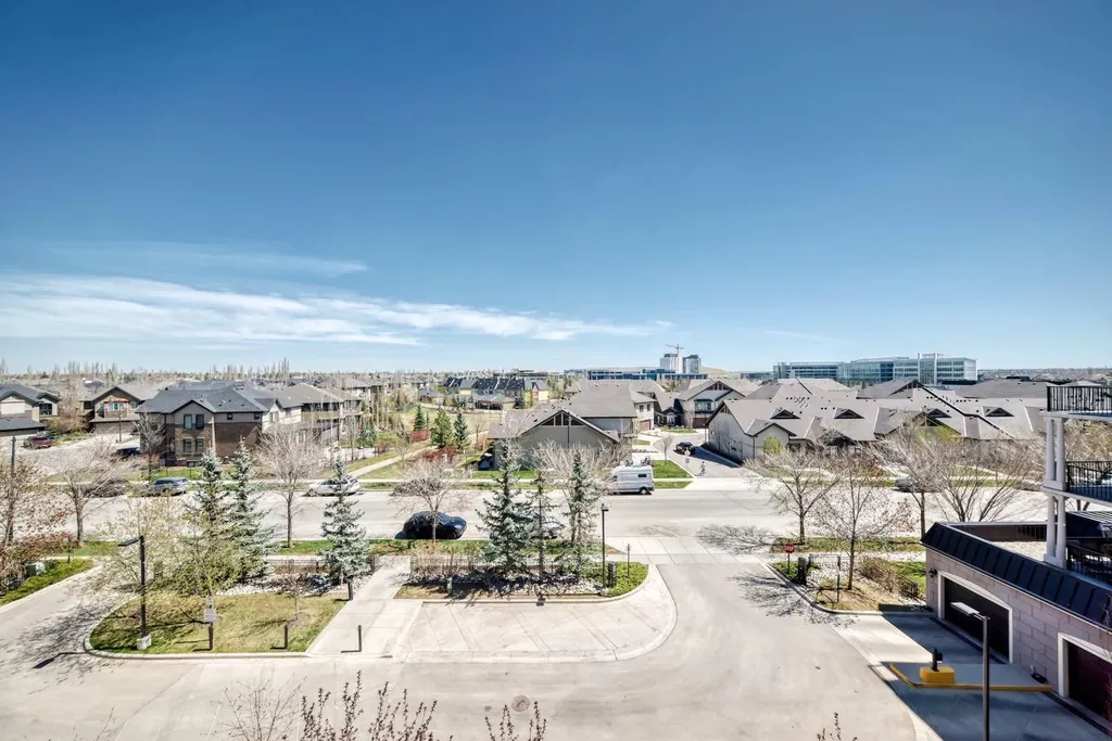 211 Quarry Way SE Calgary AB T2C 5M6