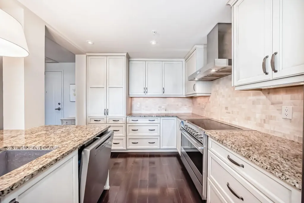 211 Quarry Way SE Calgary AB T2C 5M6