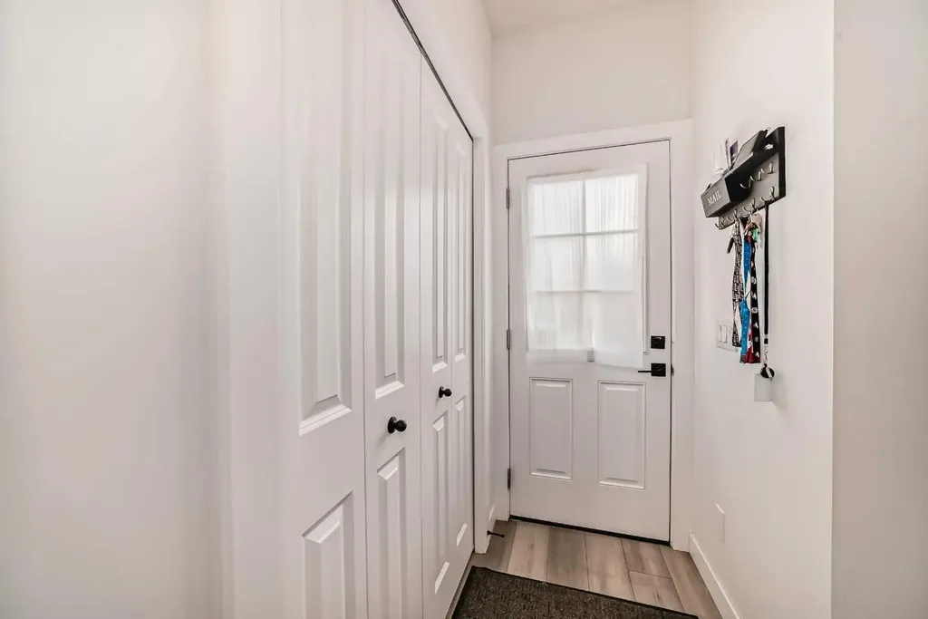 114 Midgrove Greenway SW Airdrie AB T4B 5H2