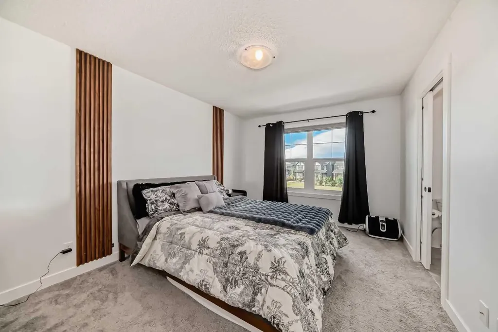 114 Midgrove Greenway SW Airdrie AB T4B 5H2