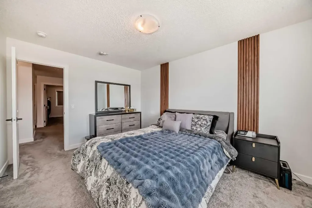 114 Midgrove Greenway SW Airdrie AB T4B 5H2