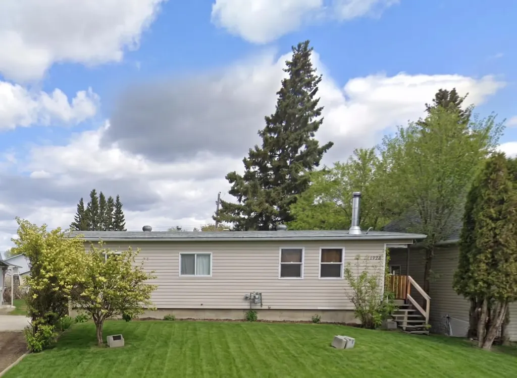 4928 58th Avenue High Prairie AB T0G 1E0