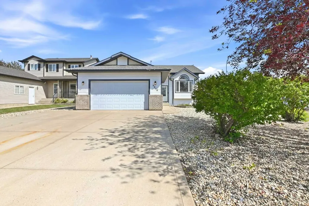 5618 Panorama Drive Blackfalds AB T4M0E8