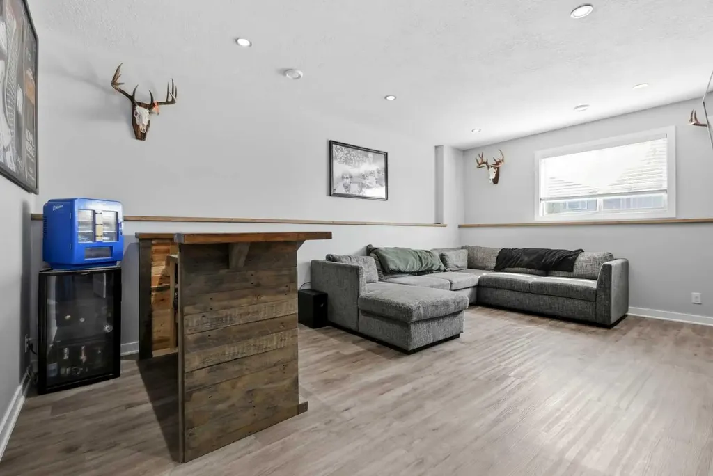 5618 Panorama Drive Blackfalds AB T4M0E8