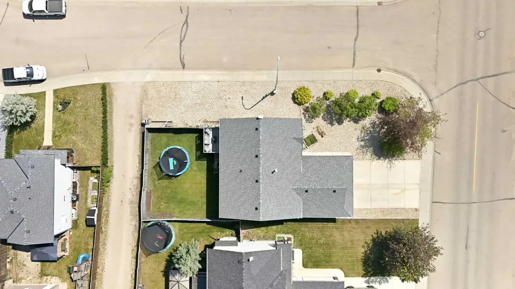 5618 Panorama Drive Blackfalds AB T4M0E8