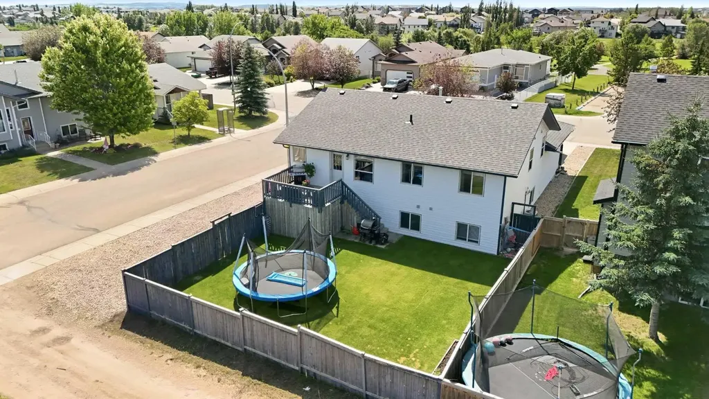 5618 Panorama Drive Blackfalds AB T4M0E8