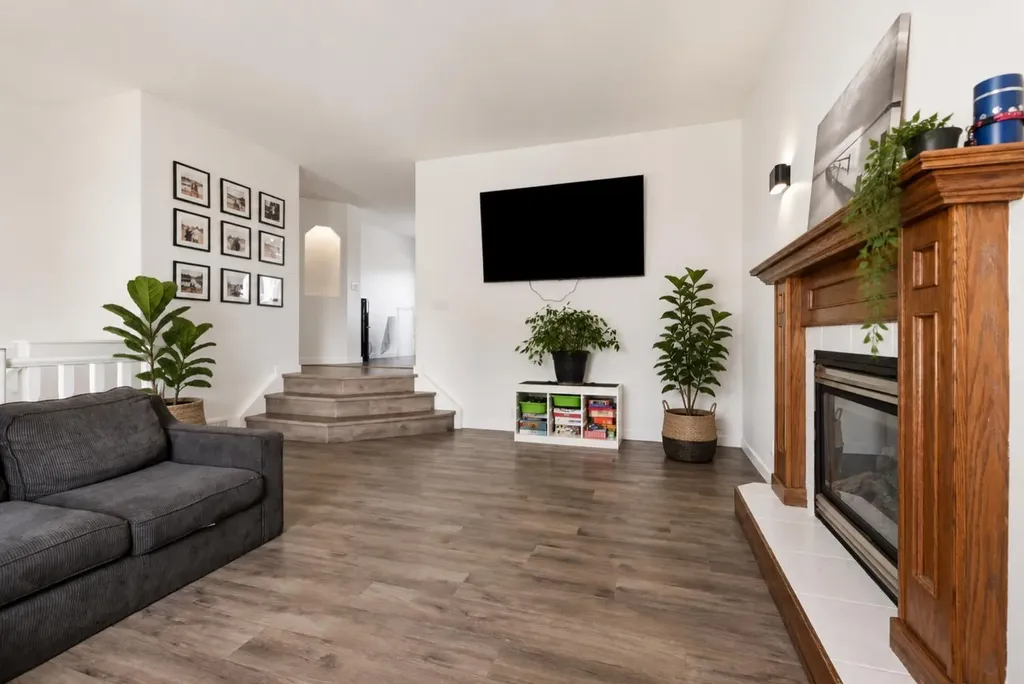 5618 Panorama Drive Blackfalds AB T4M0E8