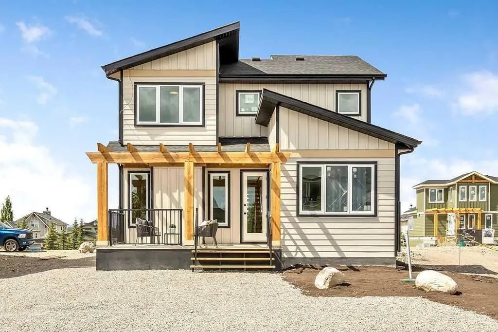 642 Cottageclub Bend Rural Rocky View County AB T4C1B1