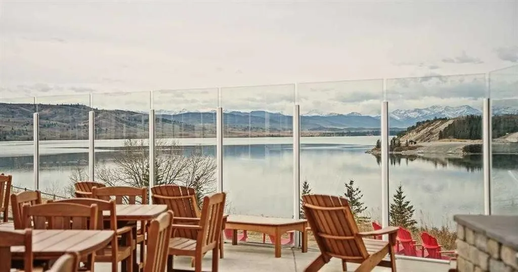 642 Cottageclub Bend Rural Rocky View County AB T4C1B1