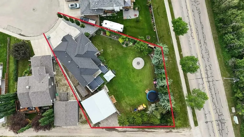 13 Fern Crescent Sylvan Lake AB T4S 1Y4
