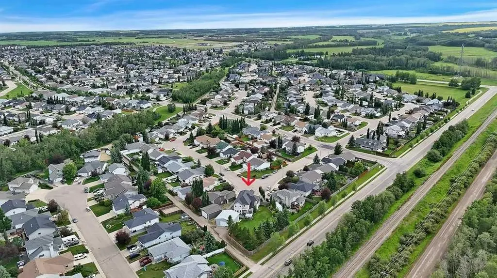 13 Fern Crescent Sylvan Lake AB T4S 1Y4