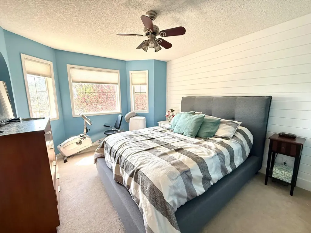 1616 High Country Drive NW High River AB T1V 1X7