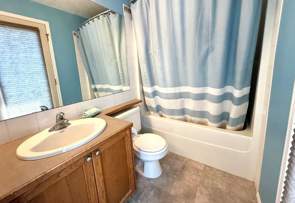 1616 High Country Drive NW High River AB T1V 1X7