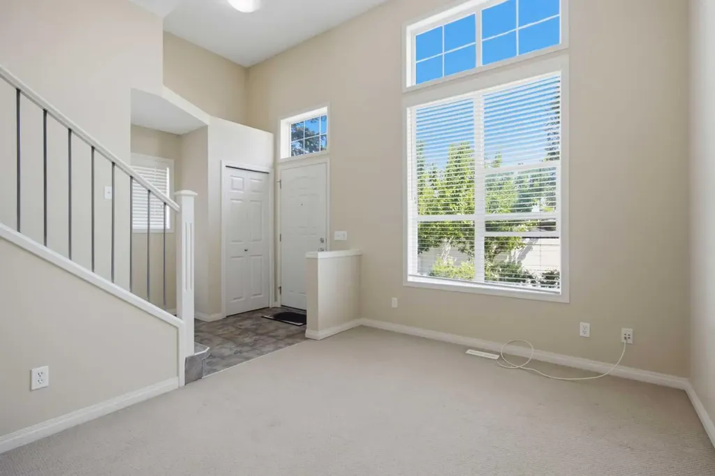 3032 New Brighton Gardens SE Calgary AB T2Z 0A5