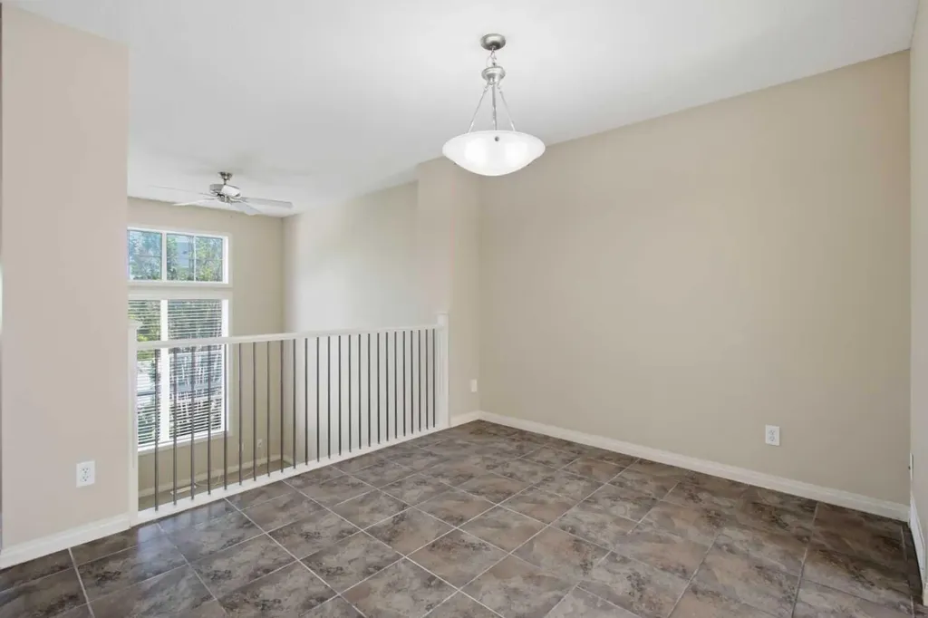 3032 New Brighton Gardens SE Calgary AB T2Z 0A5
