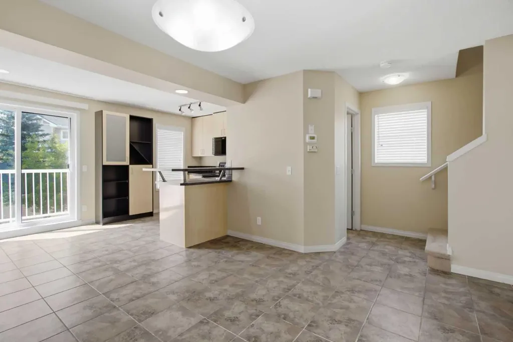 3032 New Brighton Gardens SE Calgary AB T2Z 0A5