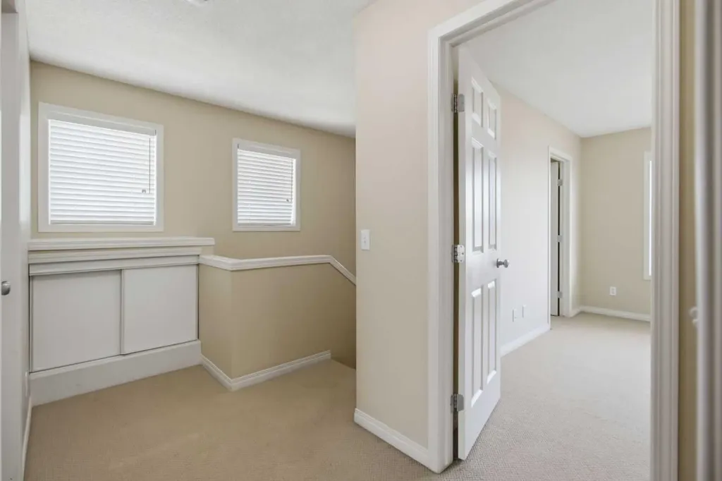 3032 New Brighton Gardens SE Calgary AB T2Z 0A5