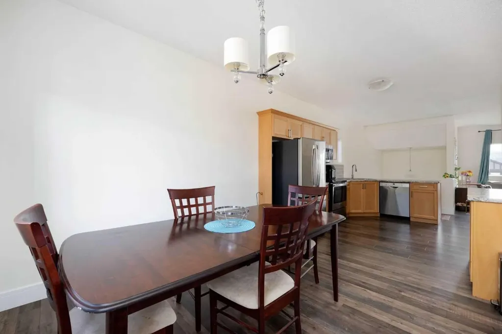 7109 Bulyea Avenue Fort Mcmurray AB T9H 5J6
