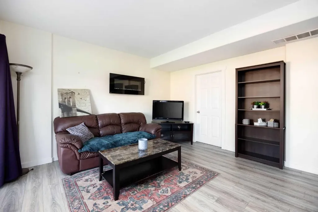 7109 Bulyea Avenue Fort Mcmurray AB T9H 5J6