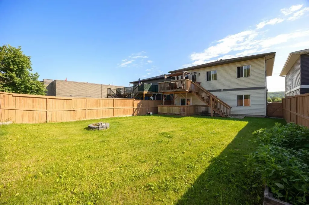 7109 Bulyea Avenue Fort Mcmurray AB T9H 5J6
