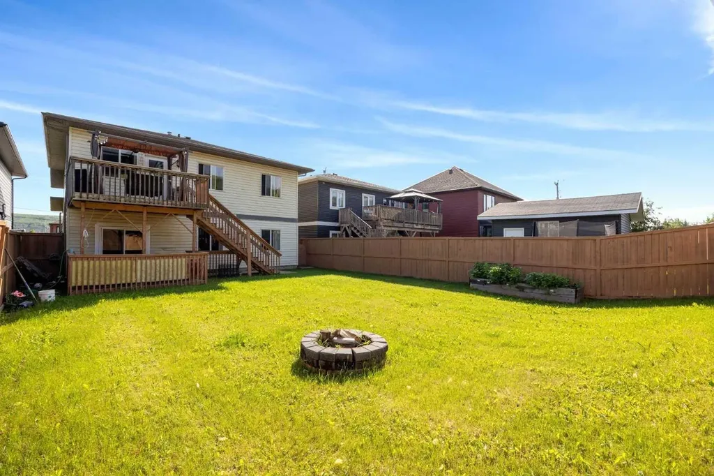 7109 Bulyea Avenue Fort Mcmurray AB T9H 5J6
