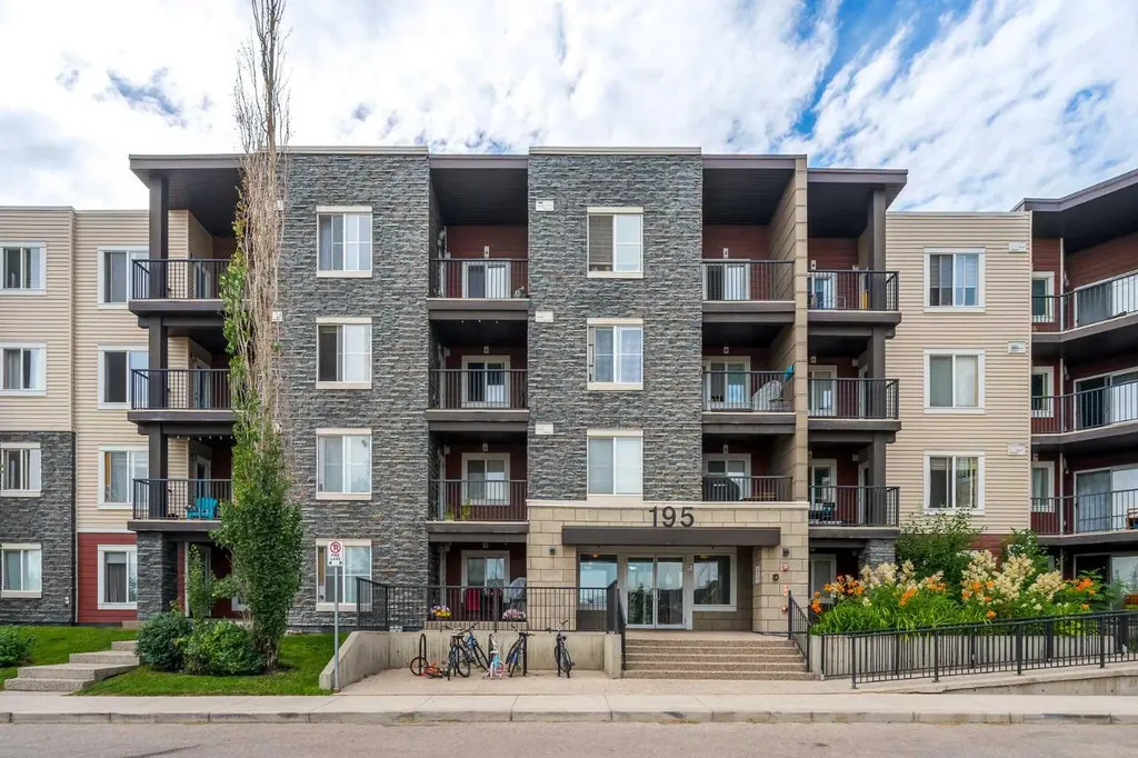195 Kincora Glen Road NW Calgary AB T3R 0S3