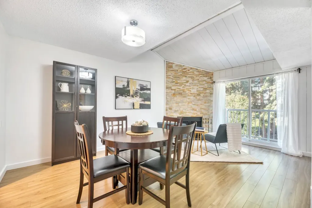 13104 Elbow Drive SW Calgary AB T2W 2P2