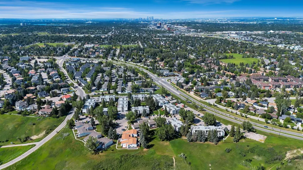 13104 Elbow Drive SW Calgary AB T2W 2P2