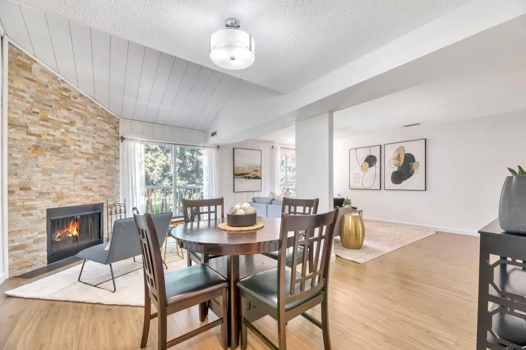 13104 Elbow Drive SW Calgary AB T2W 2P2