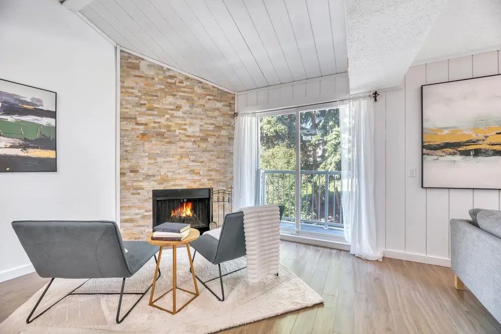 13104 Elbow Drive SW Calgary AB T2W 2P2