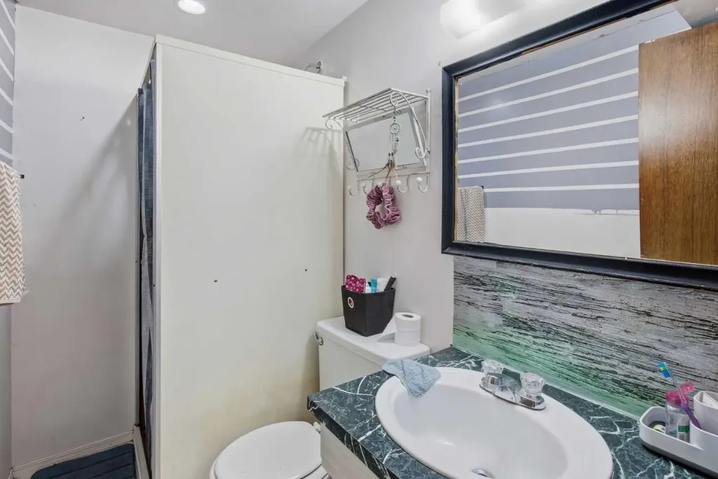 5110 Westwood Drive Blackfalds AB T0M 0J0