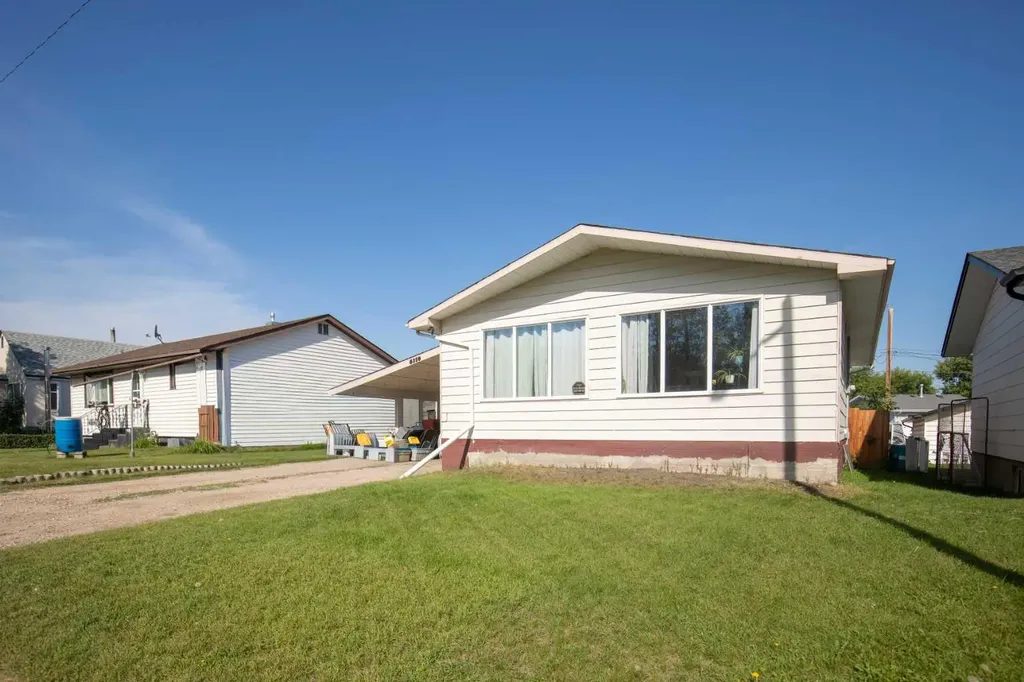 5110 Westwood Drive Blackfalds AB T0M 0J0