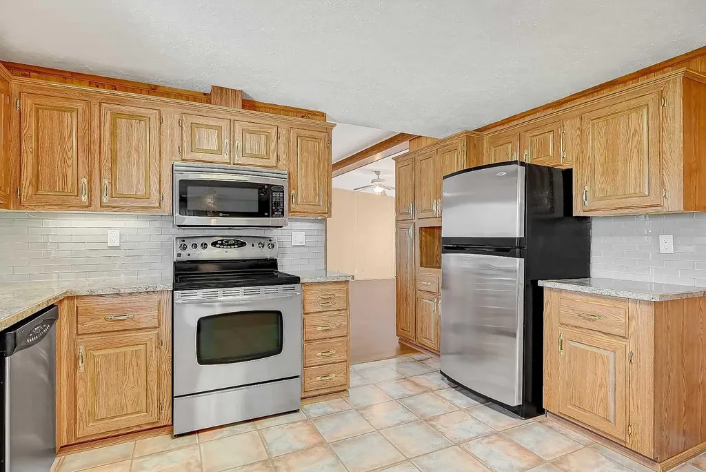 743073 Highway 2 Sexsmith AB T0H 3C0
