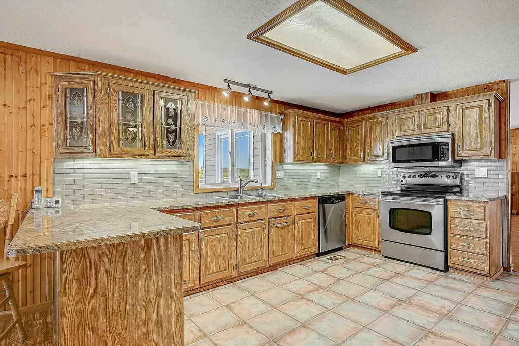 743073 Highway 2 Sexsmith AB T0H 3C0
