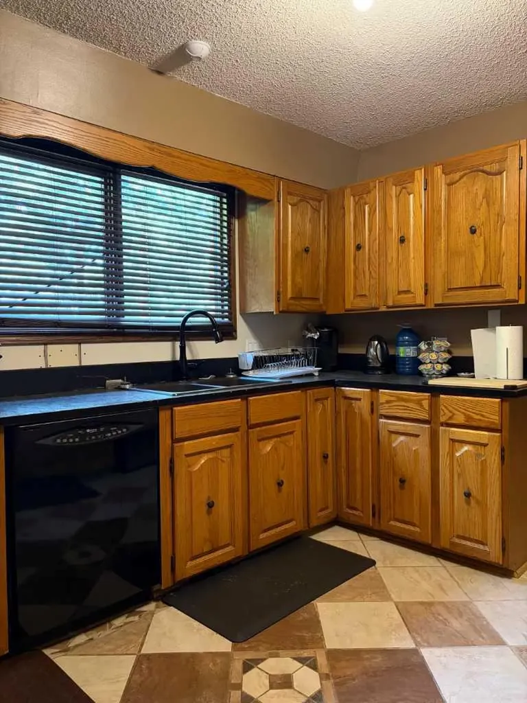 5216 47 Street Consort AB T0C 1B0