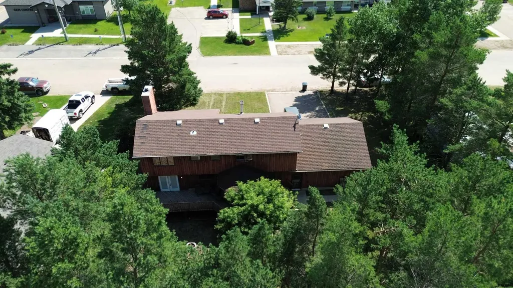 5216 47 Street Consort AB T0C 1B0