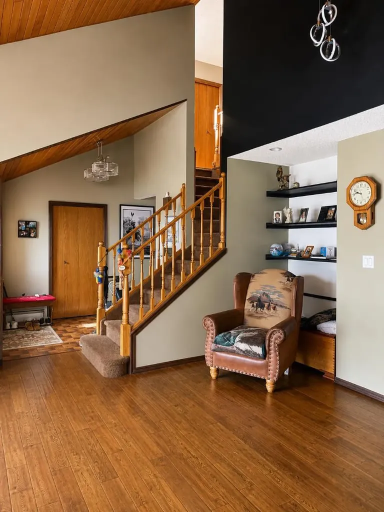 5216 47 Street Consort AB T0C 1B0
