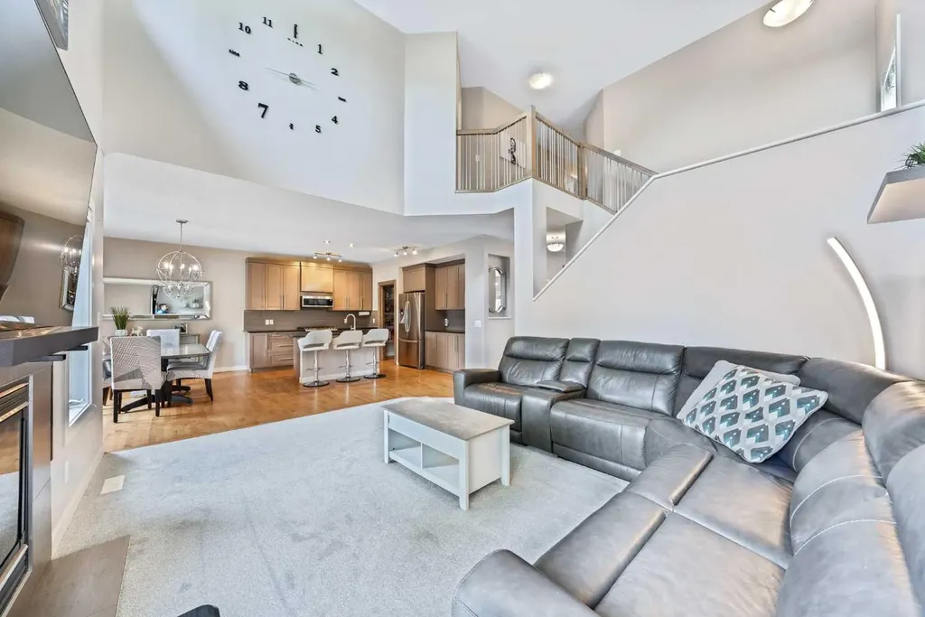 109 Seagreen Link Chestermere AB T1X 0E7