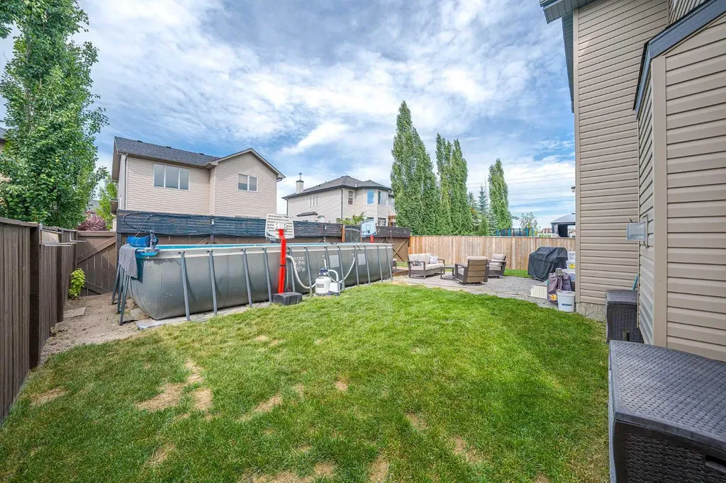 109 Seagreen Link Chestermere AB T1X 0E7