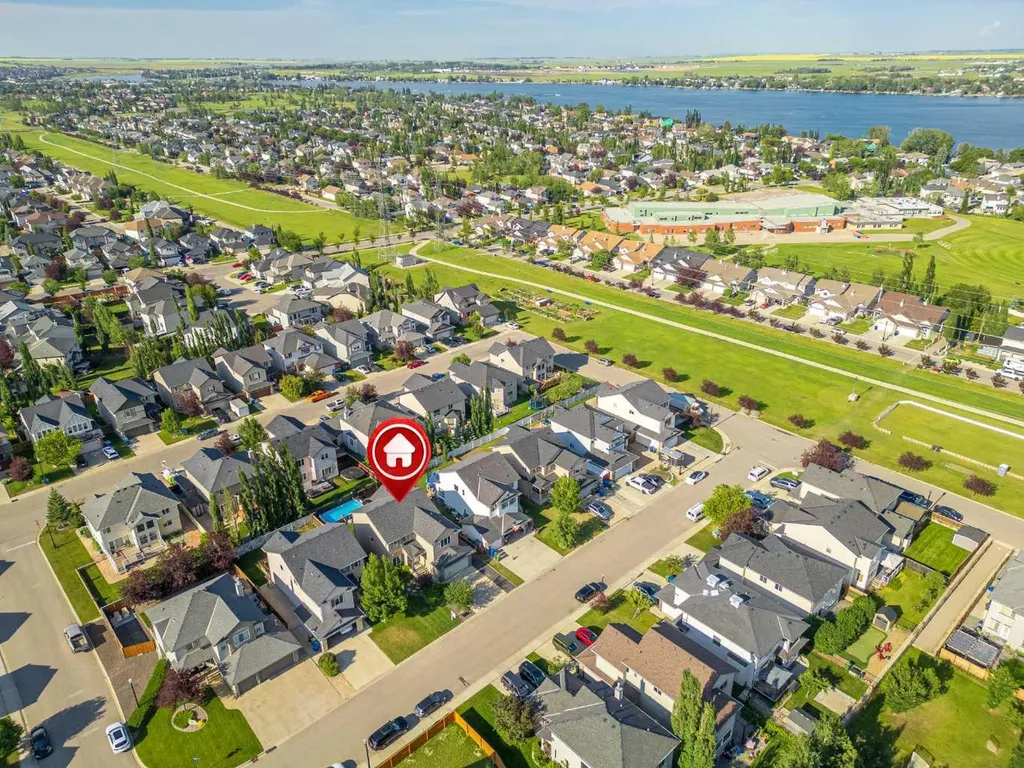 109 Seagreen Link Chestermere AB T1X 0E7