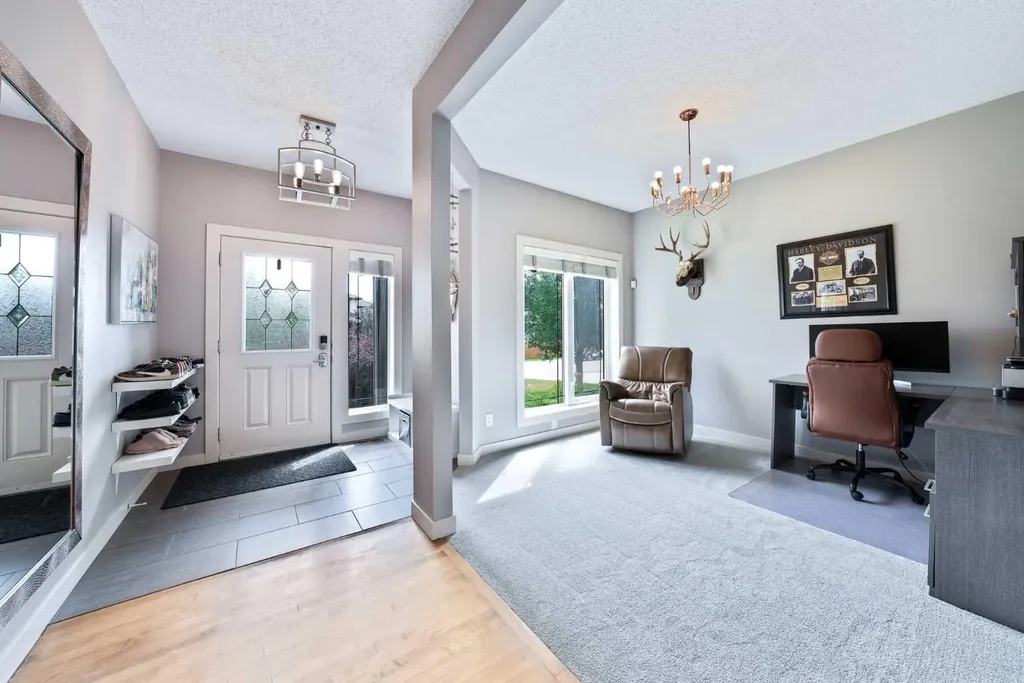 109 Seagreen Link Chestermere AB T1X 0E7