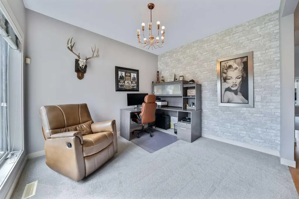 109 Seagreen Link Chestermere AB T1X 0E7